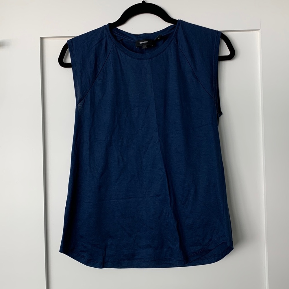 Theory blue sleeveless t-shirt, size medium